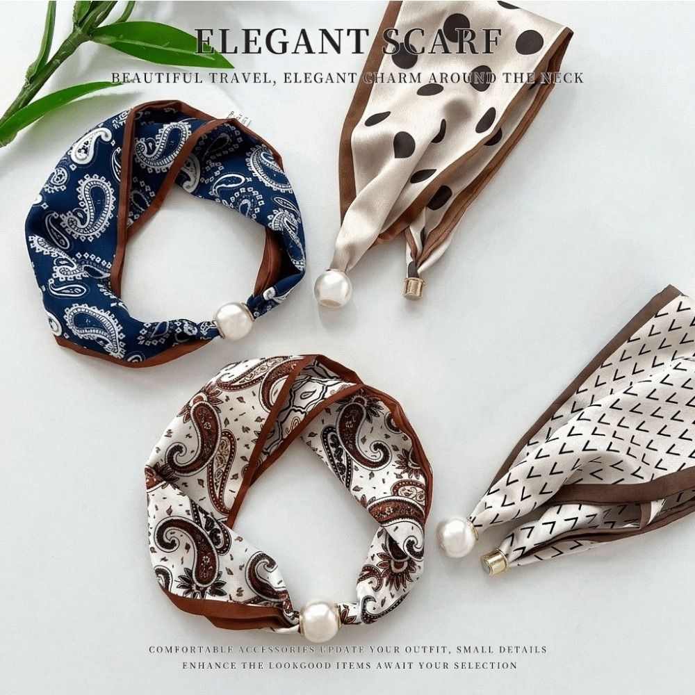 Elegante Sciarpa in Seta con C - Ascot Neck Scarf recensione e prezzo