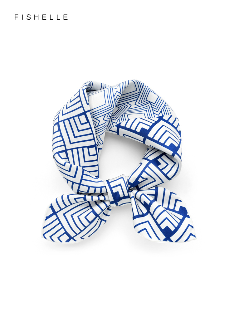 Cinese classico blu bianco por - Ascot Neck Scarf recensione e prezzo